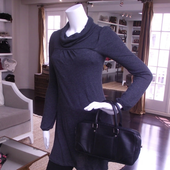 Louis Vuitton Epi Vivienne Long MM Black 2 of 9