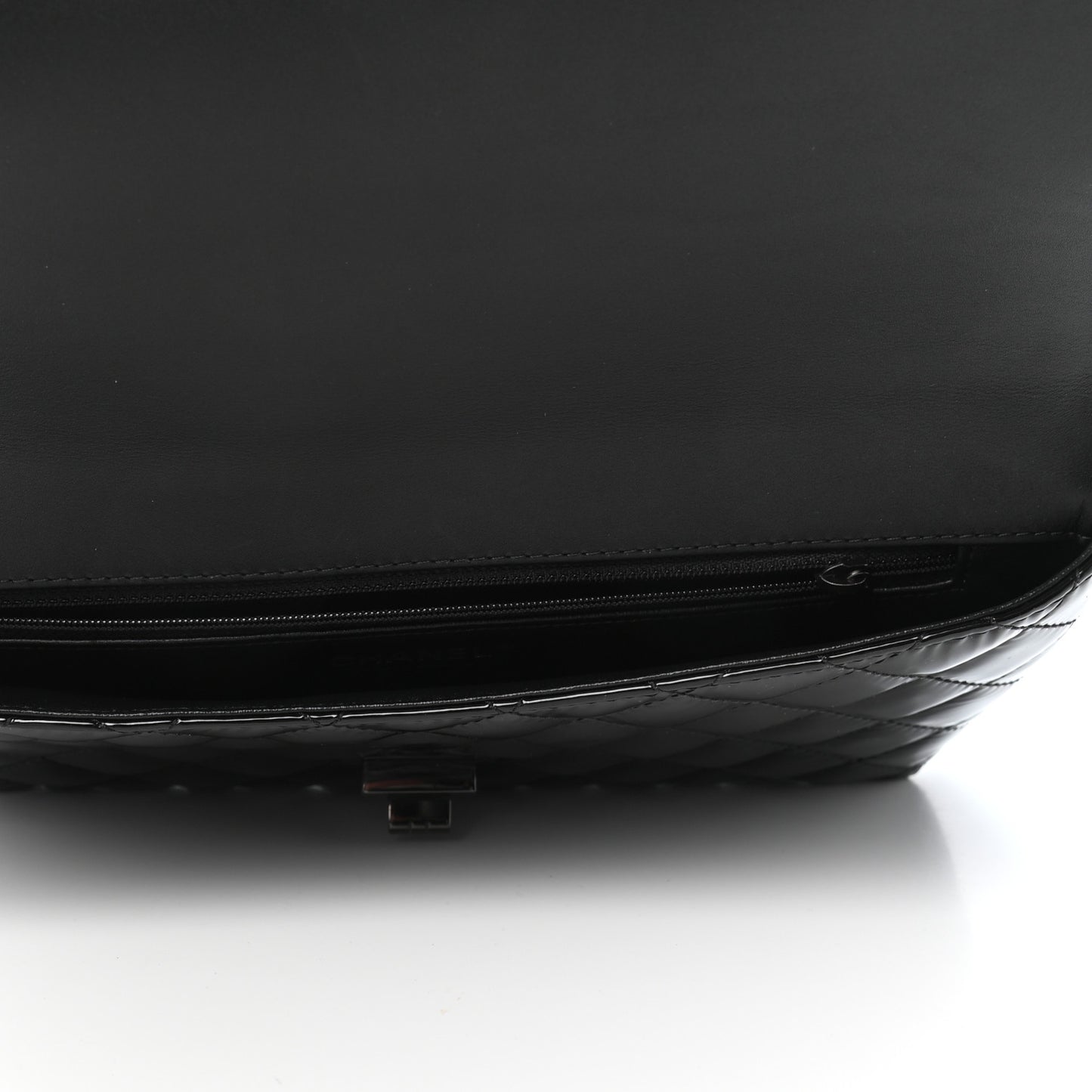 Patent Calfskin Quilted Reissue 2.55 Clutch So Black