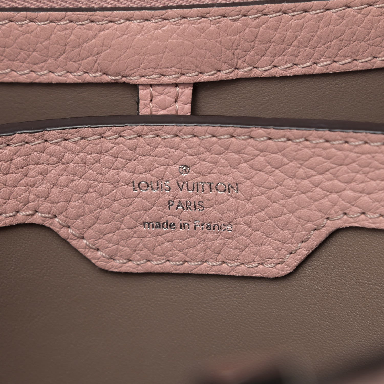 Louis Vuitton Taurillon Capucines PM Magnolia 7 of 10