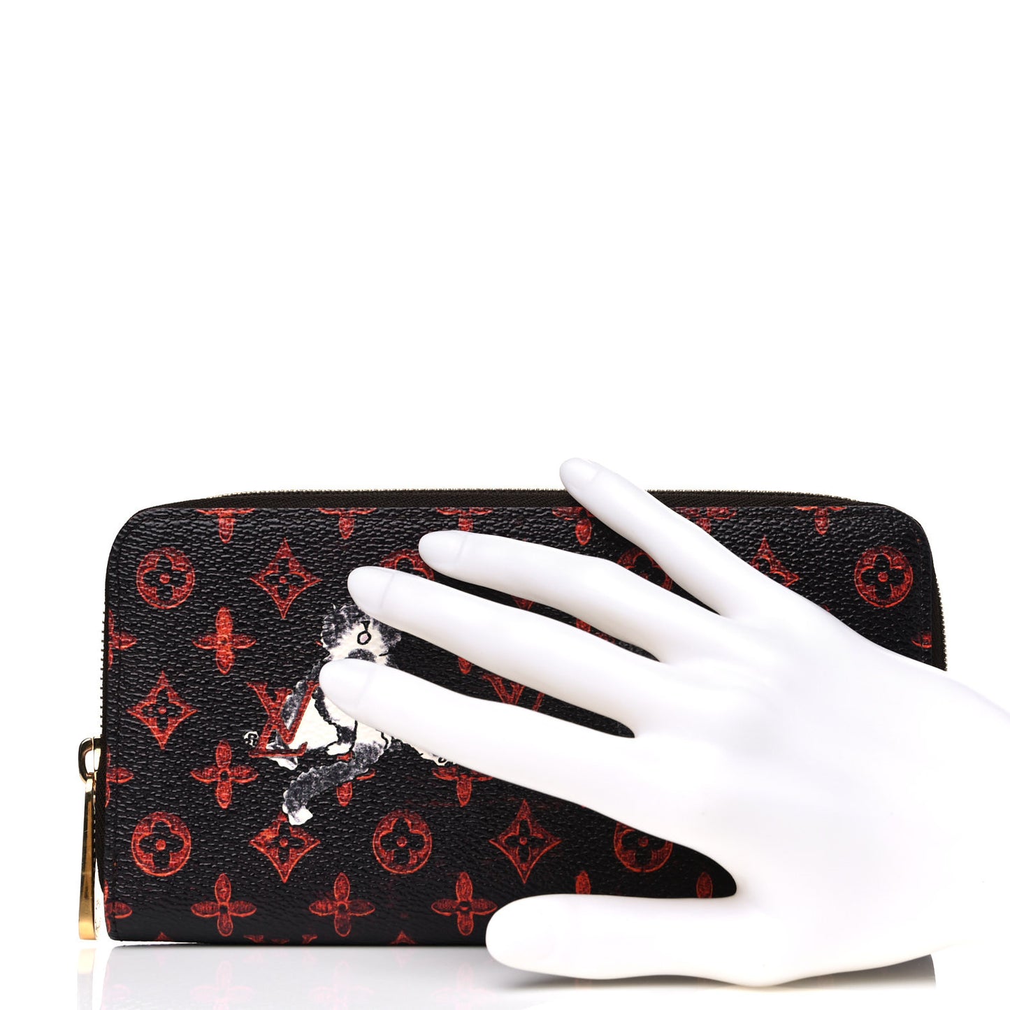 Catogram Zippy Wallet Marron