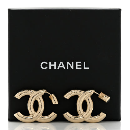 Chanel Metal Large CC Earrings Light Gold 5 of 5