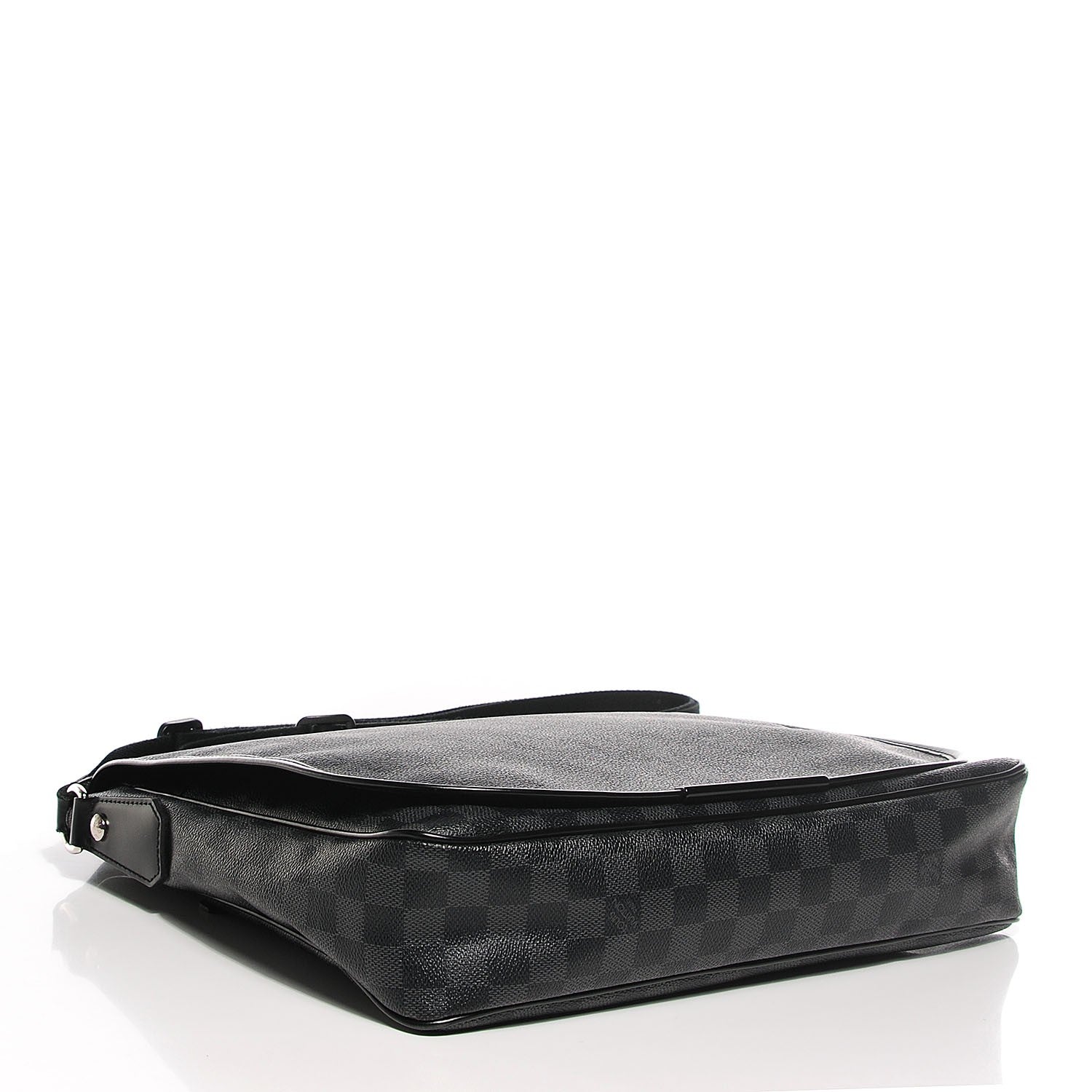 Louis Vuitton Damier Graphite Daniel GM 4 of 7