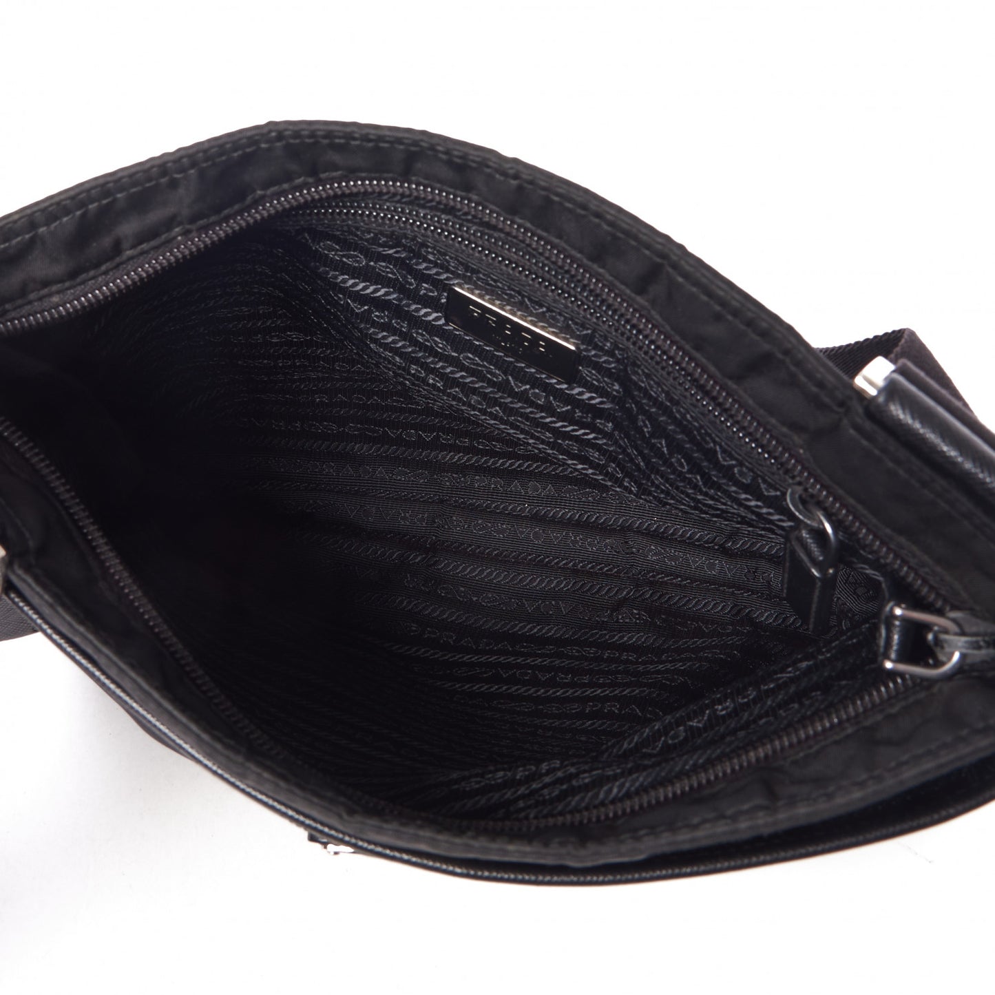Nylon Flat Messenger Bag Black
