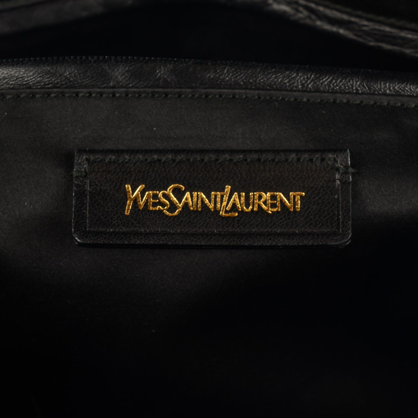 Calfskin Oversized Muse Black