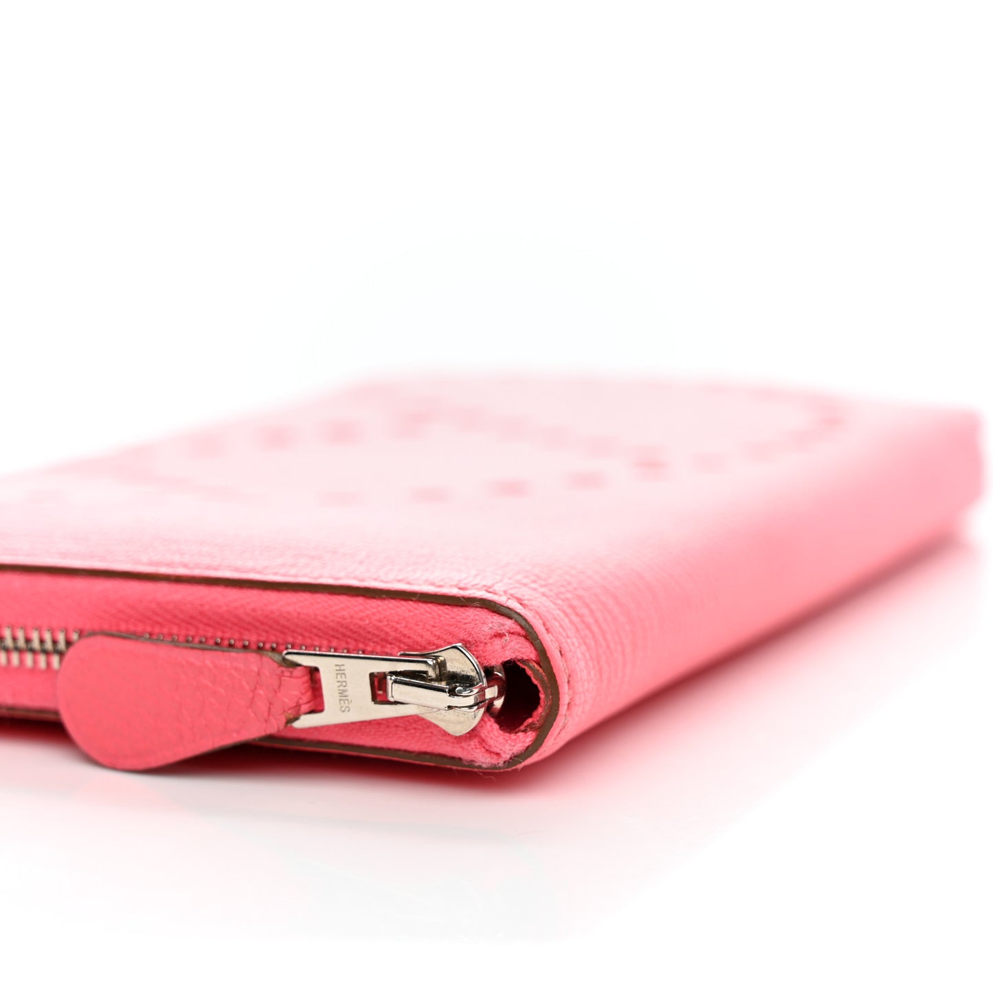 Chevre Mysore Evelyne Long Wallet Rose Tyrien
