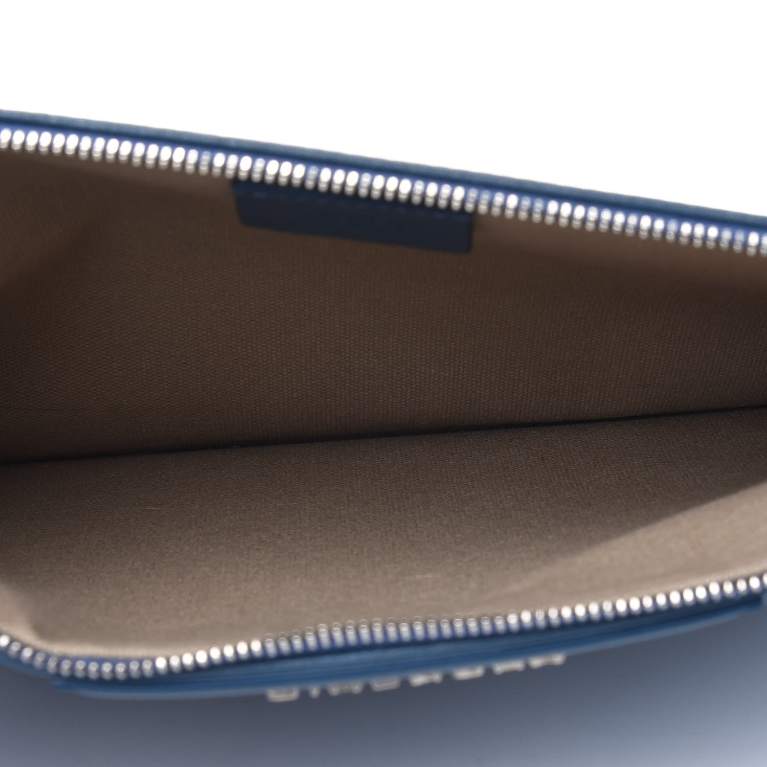Givenchy Sugar Goatskin Medium Antigona Pouch Mineral Blue 4 of 5
