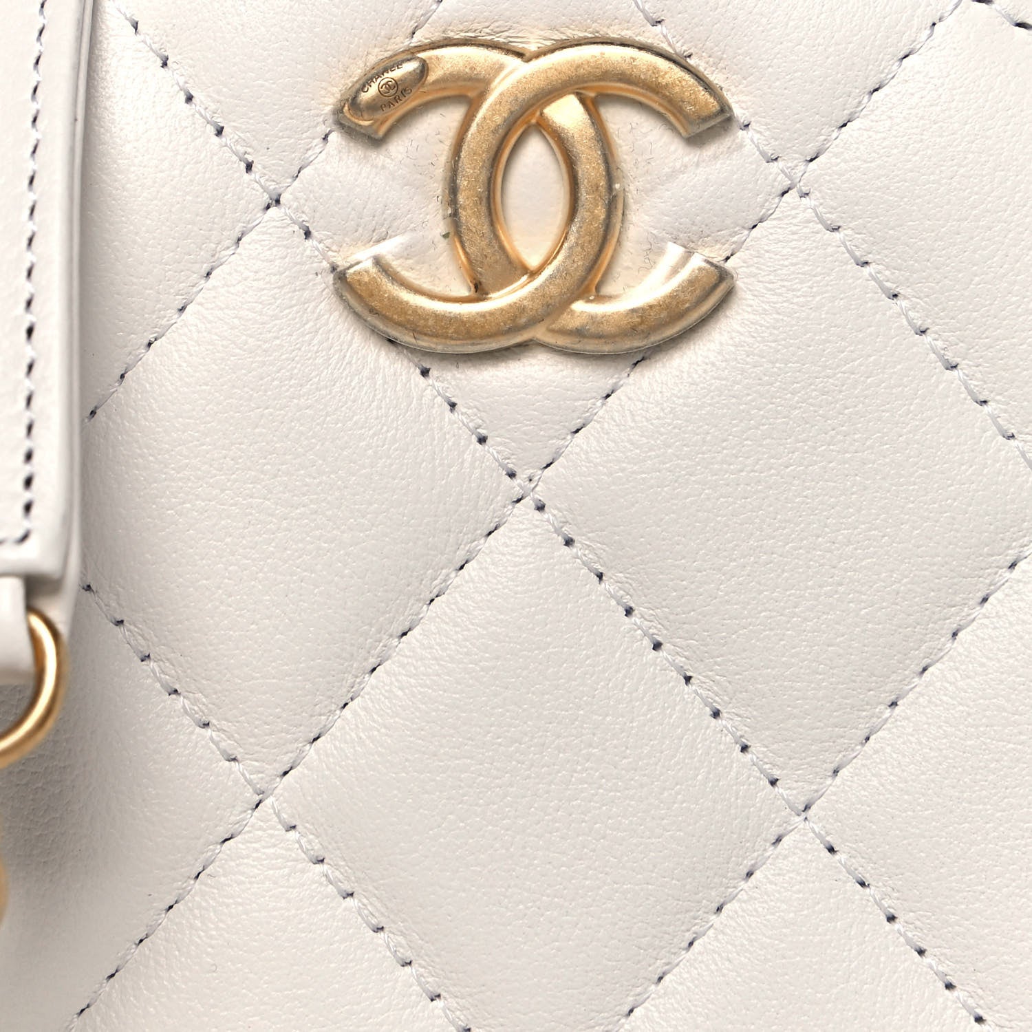 Chanel Calfskin Quilted About Pearls Round Clutch With Chain White 12 of 12