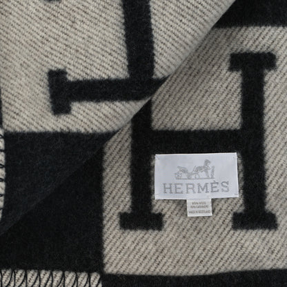 Hermes Wool Cashmere Avalon Blanket Ecru Gris Fonce 3 of 3
