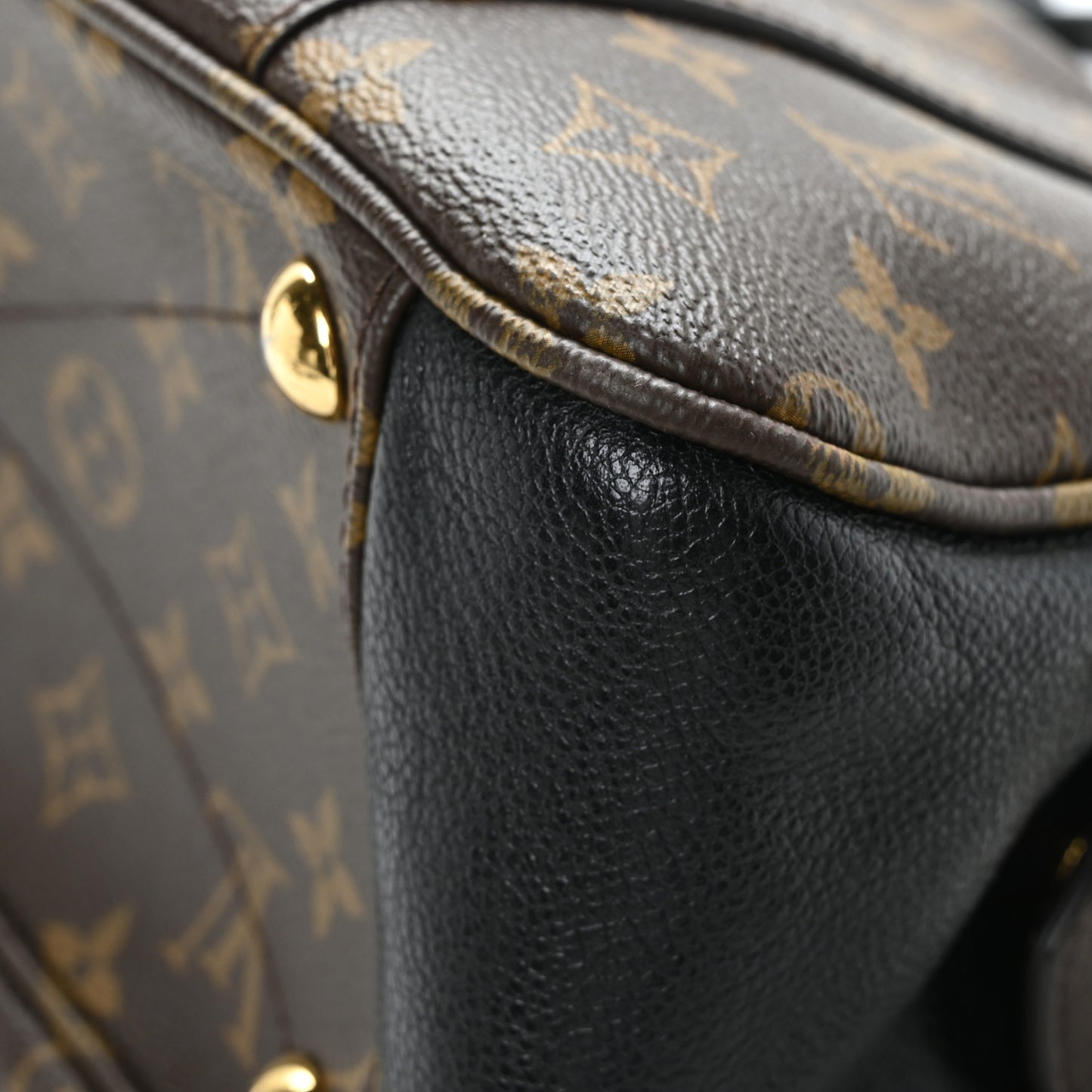 Monogram Manhattan NM Black