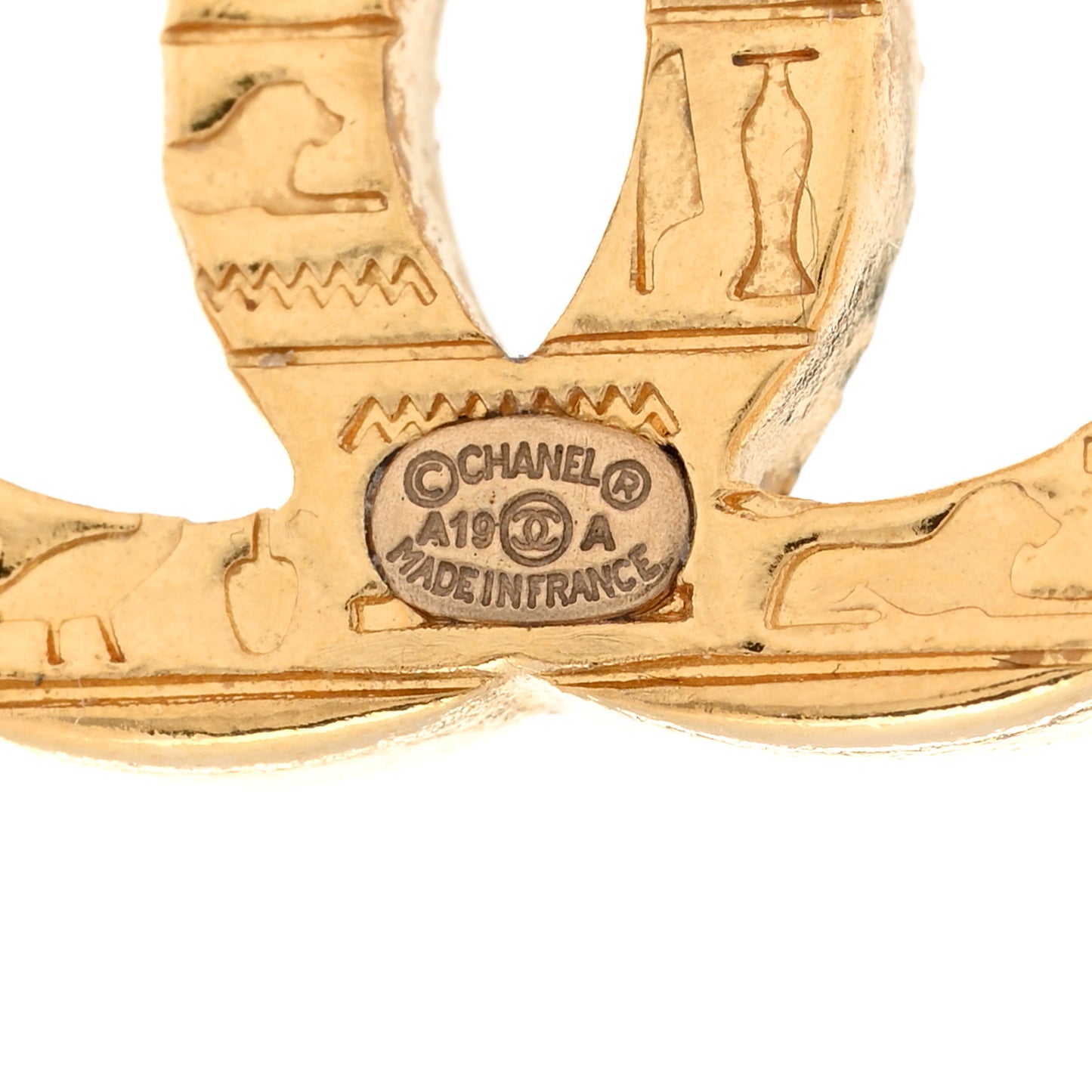 Metal CC Earrings Gold