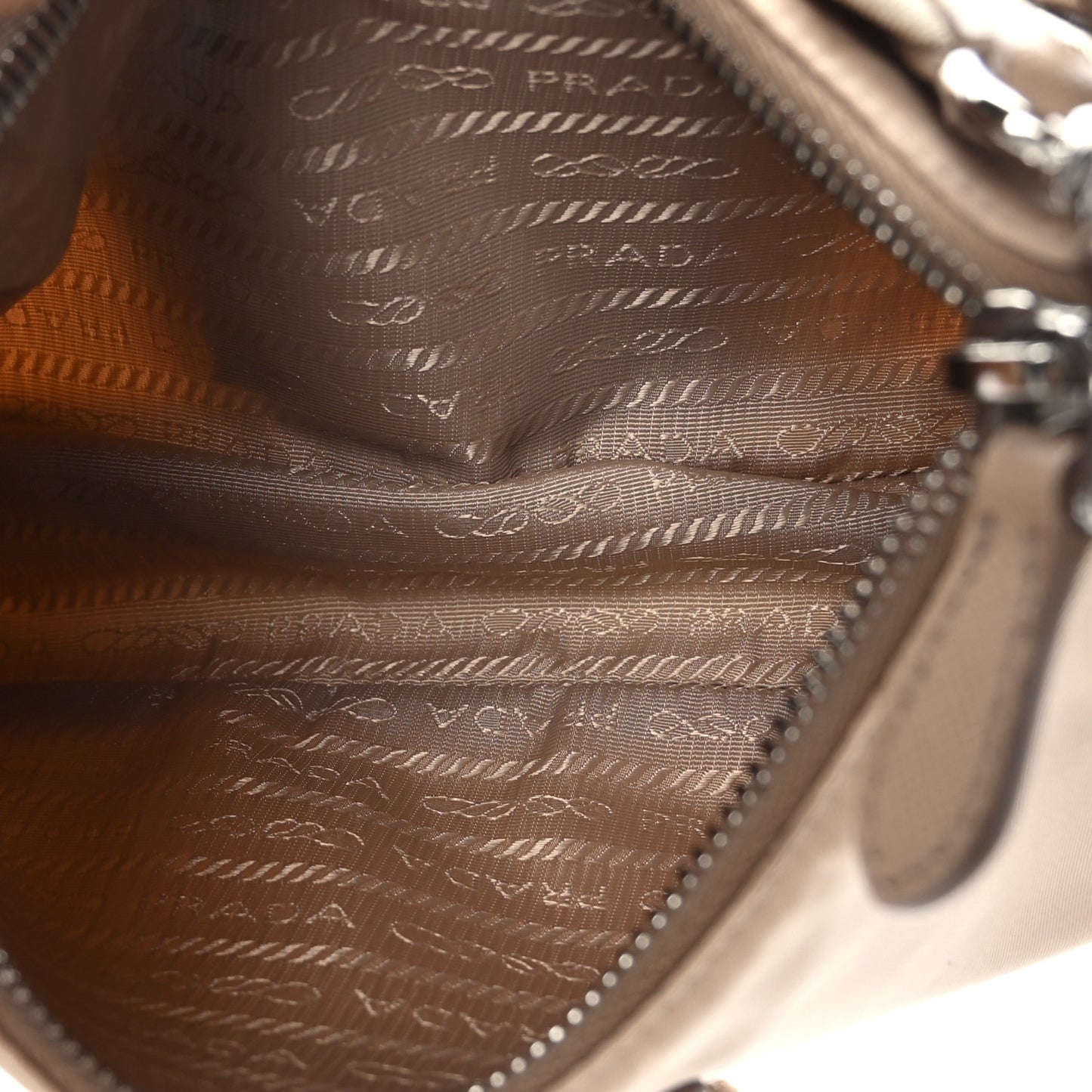 Nylon Re-Edition 2005 Shoulder Bag Cammeo