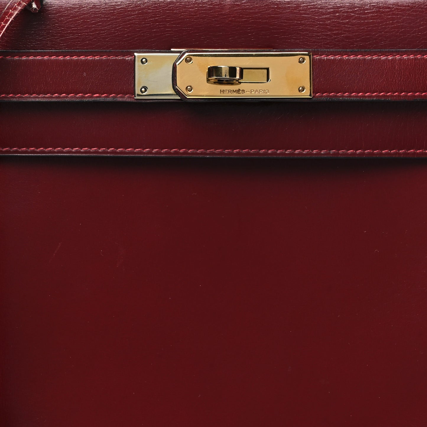 Box Kelly Sellier 28 Rouge H