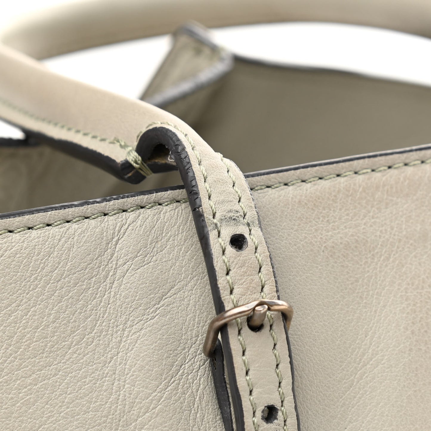 Veau Papier A4 Zip Around Tote Gray