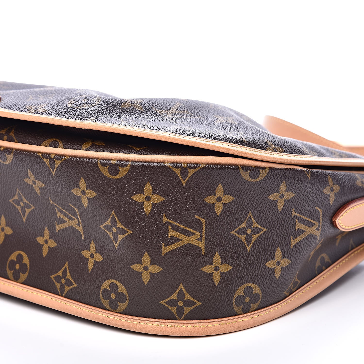 Louis Vuitton Monogram Menilmontant MM 11 of 12