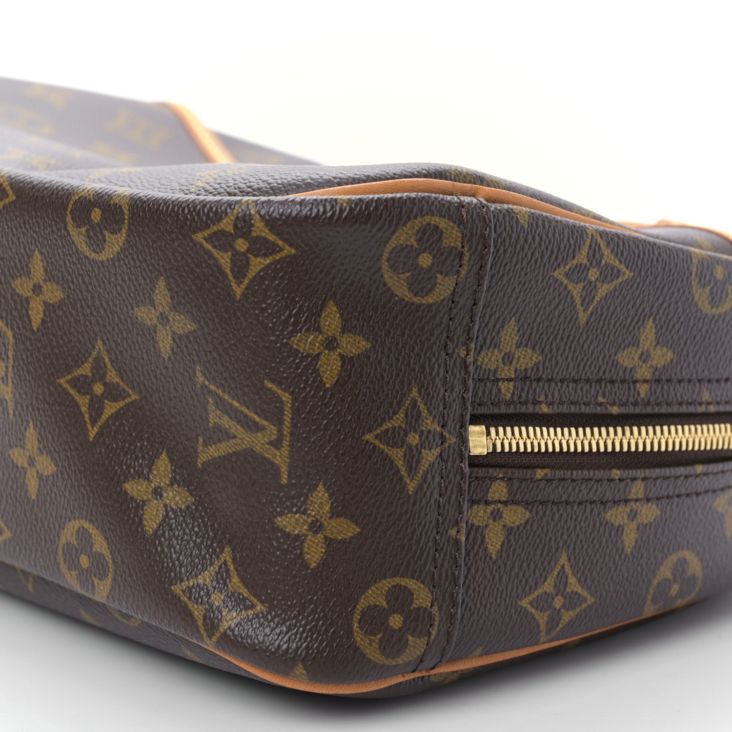 Louis Vuitton Monogram Trouville 8 of 8