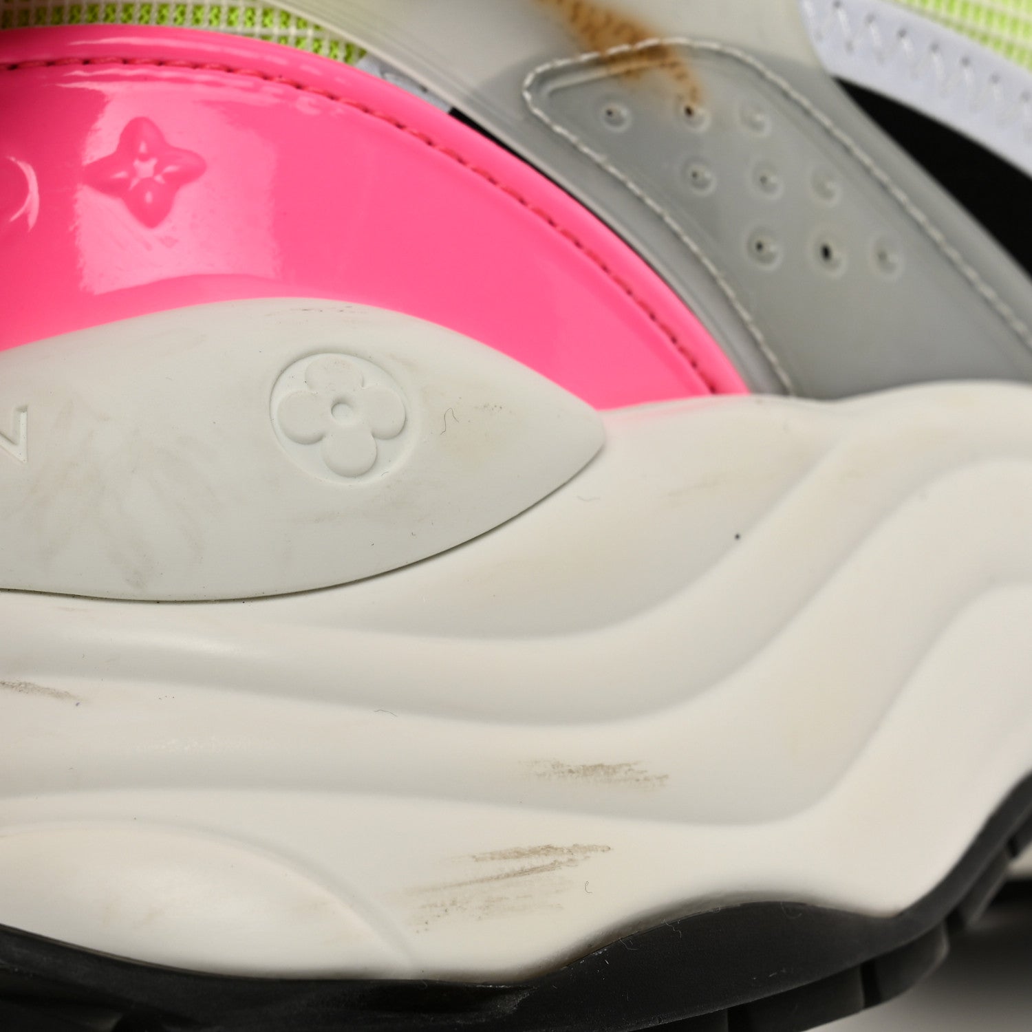 Louis Vuitton Monogram Calfskin Run 55 Sneakers 36 Pink White Yellow 10 of 10