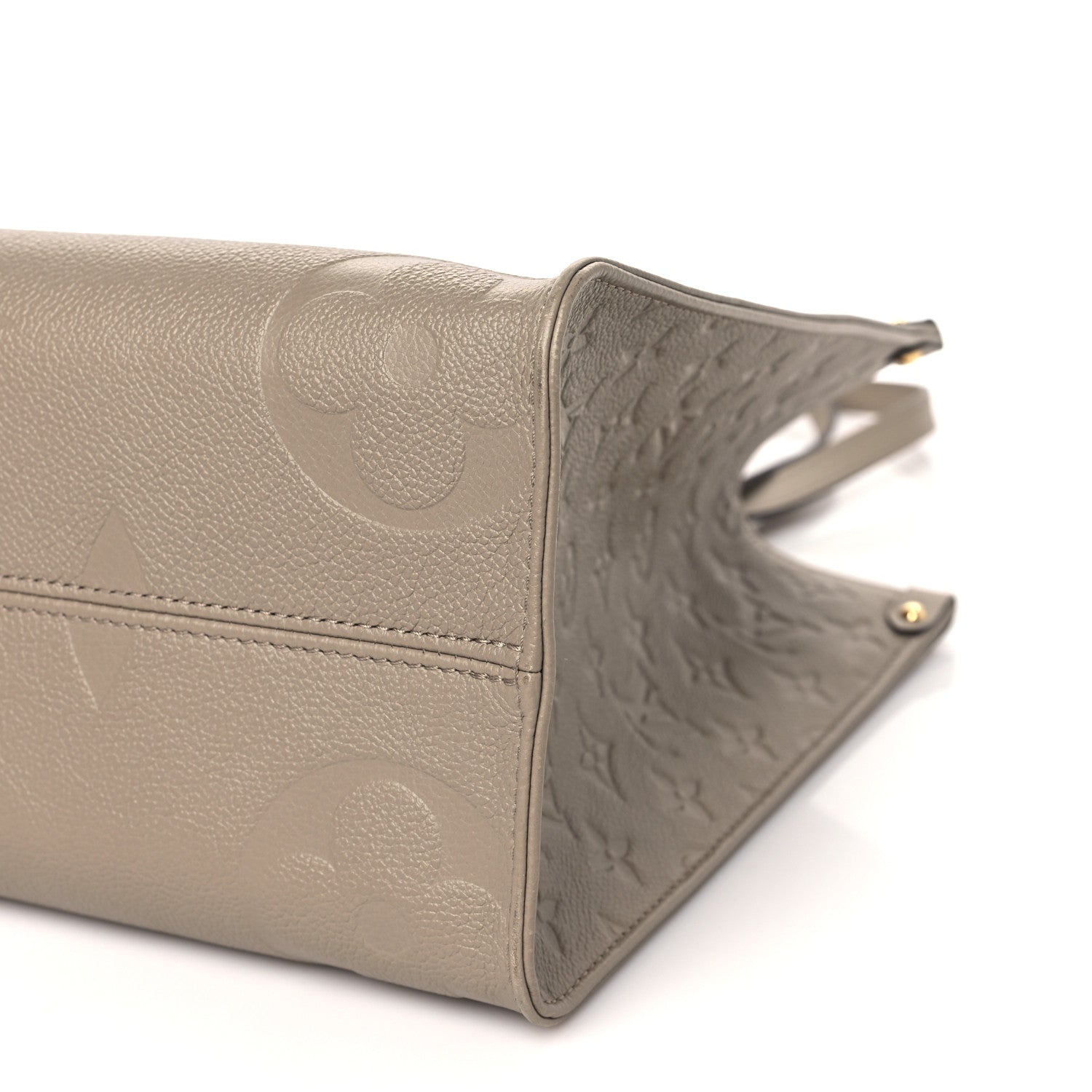 Louis Vuitton LOUIS VUITTON Empreinte Monogram Giant Onthego MM Tourterelle 8 of 8