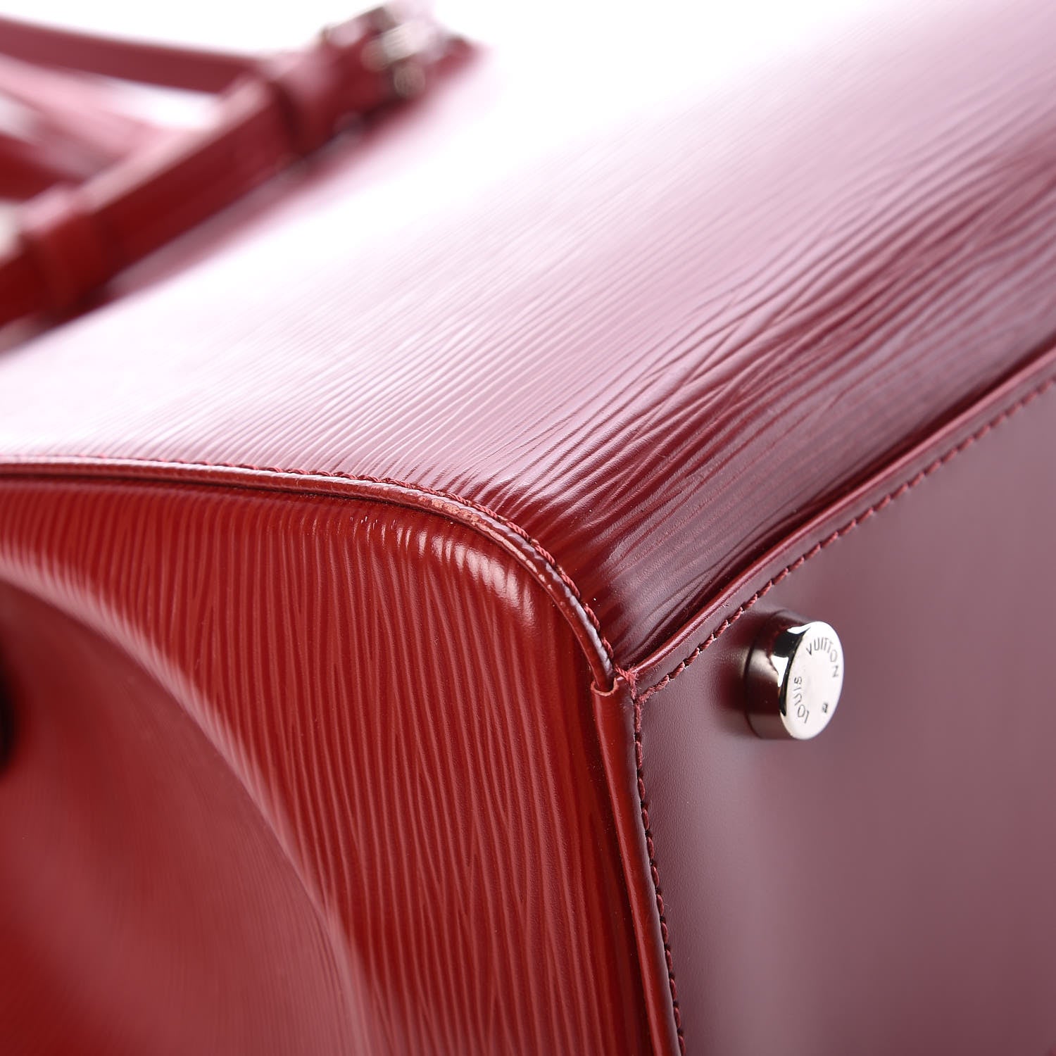 Louis Vuitton Epi Brea GM Rubis 9 of 10