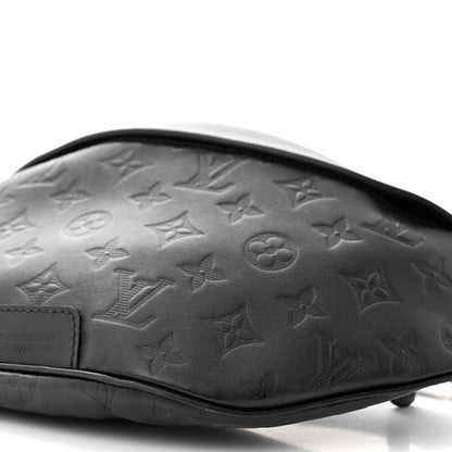 Louis Vuitton Calfskin Monogram Shadow Discovery Bumbag Black 9 of 10