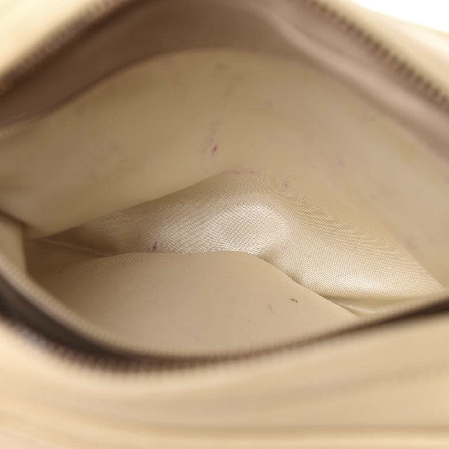 Caviar Quilted Camera Case Beige Clair
