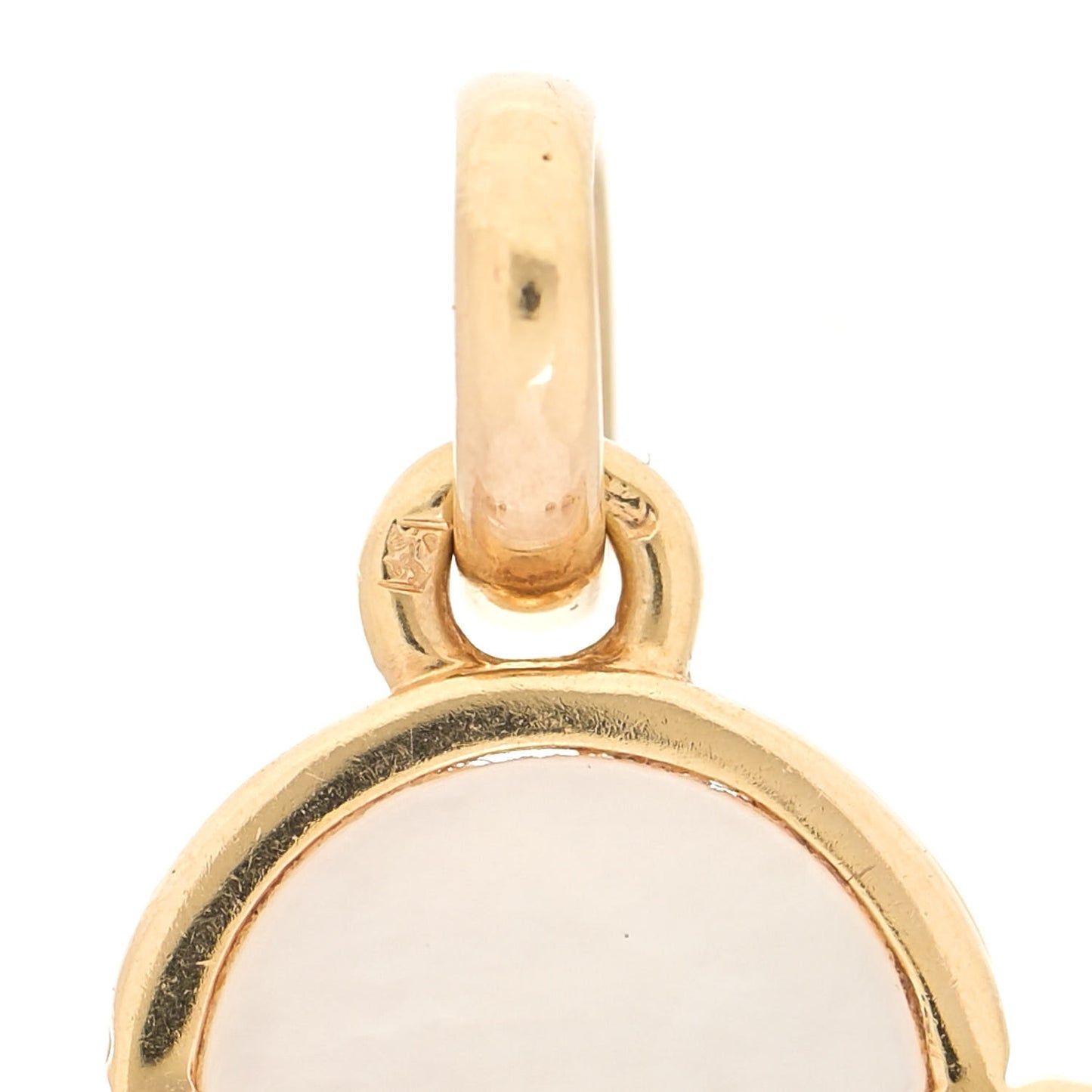 18K Yellow Gold Mother of Pearl Magic Alhambra Pendant