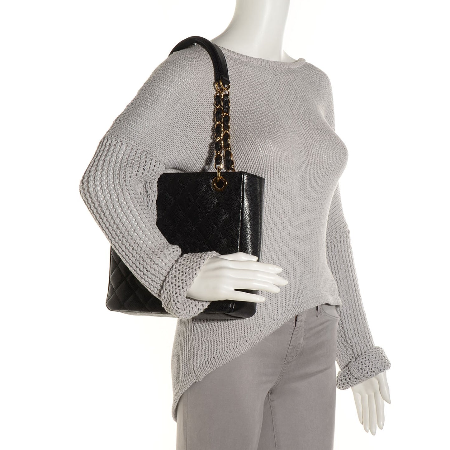 Caviar Quilted Petit Shopping Tote PST Black