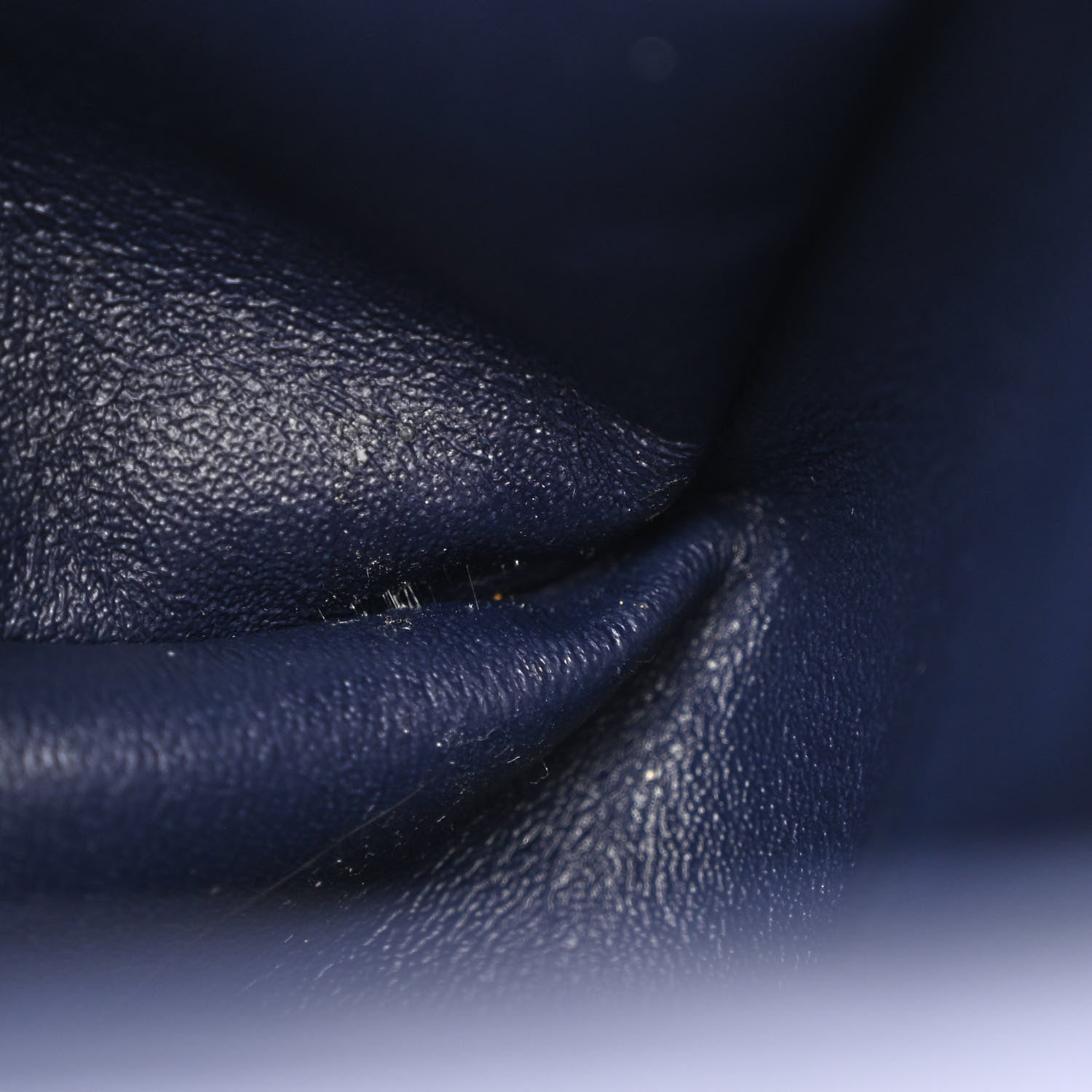 Chanel Denim Quilted 2.55 Reissue 225 Flap Dark Blue 7 of 10