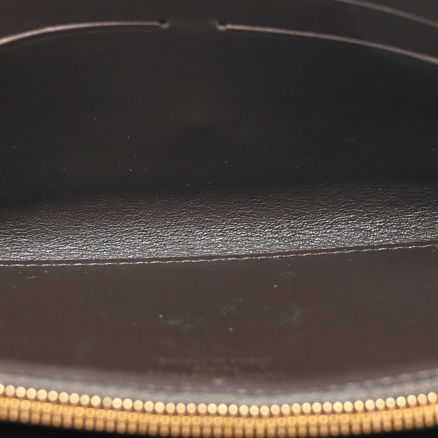 Louis Vuitton Taurillon Capucines Wallet Galet 5 of 9