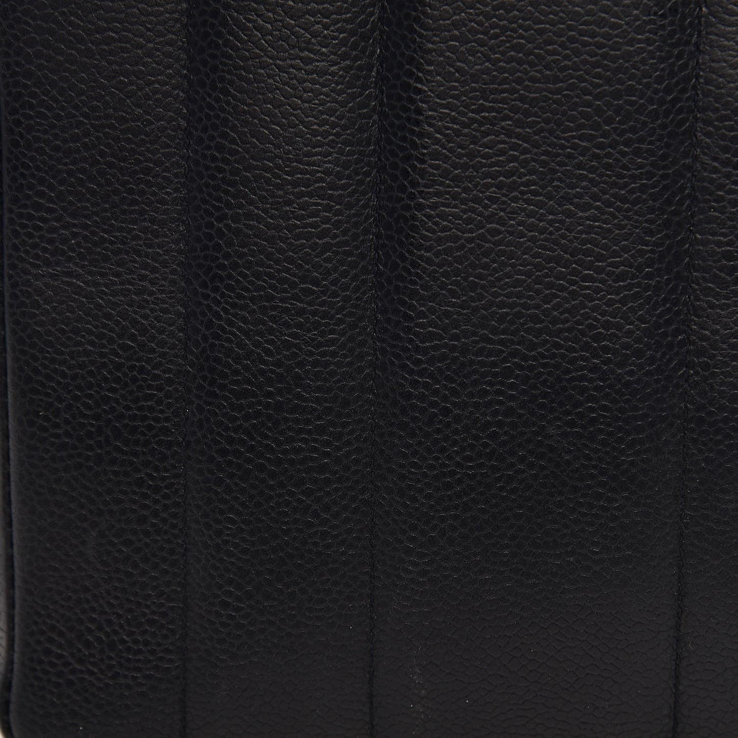 Caviar Vertical Quilted Jumbo Single Flap Black