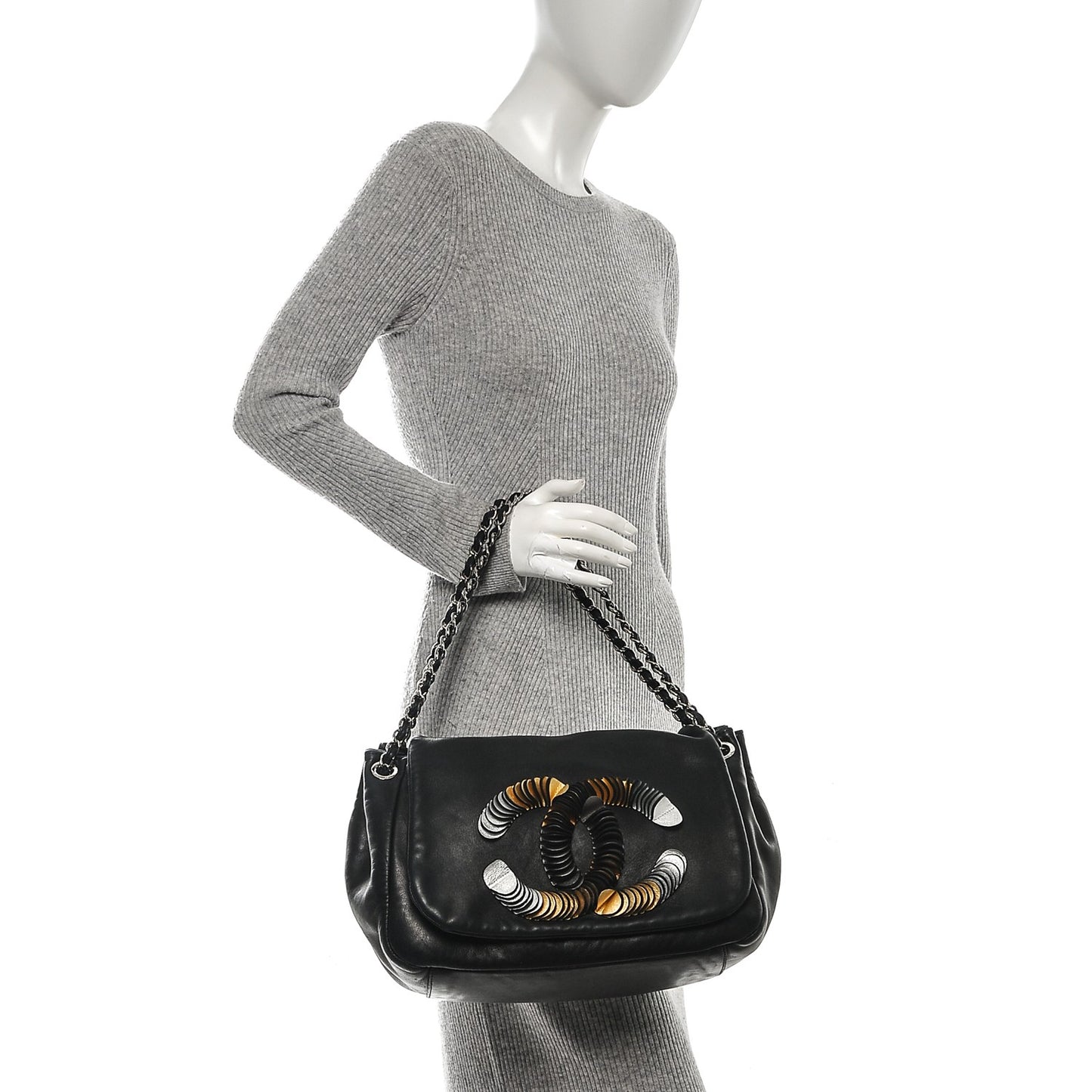 Lambskin CC Disc Accordion Flap Black