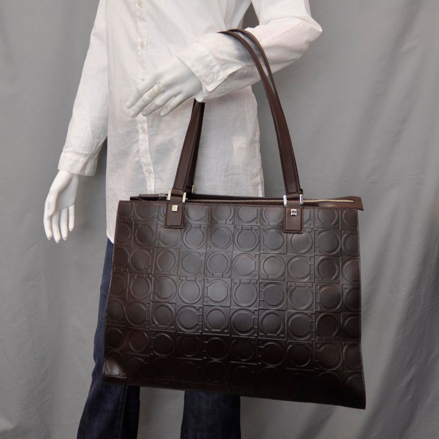 SALVATOREFERRAGAMOGanciniEmbossedSatchelBrown