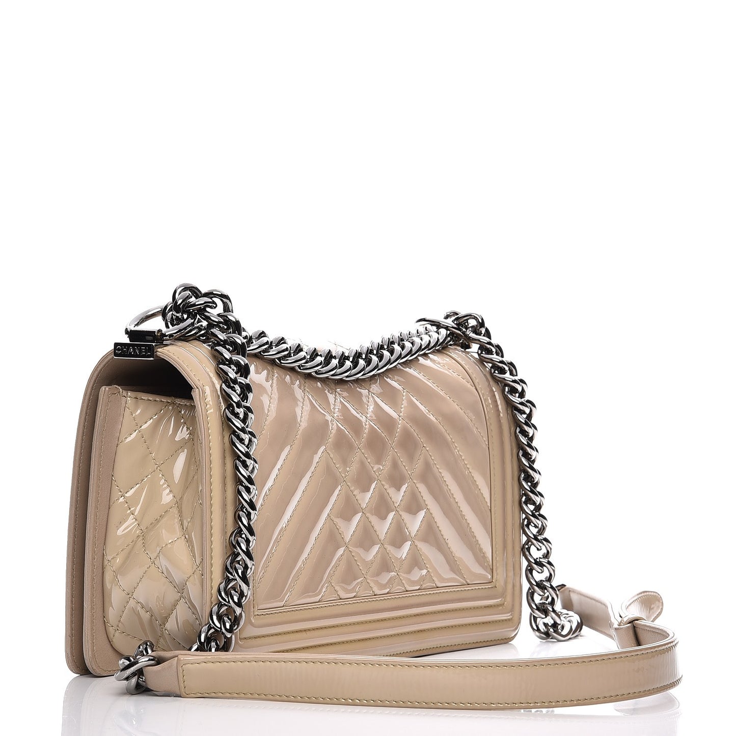 Patent Chevron Medium Boy Flap Beige