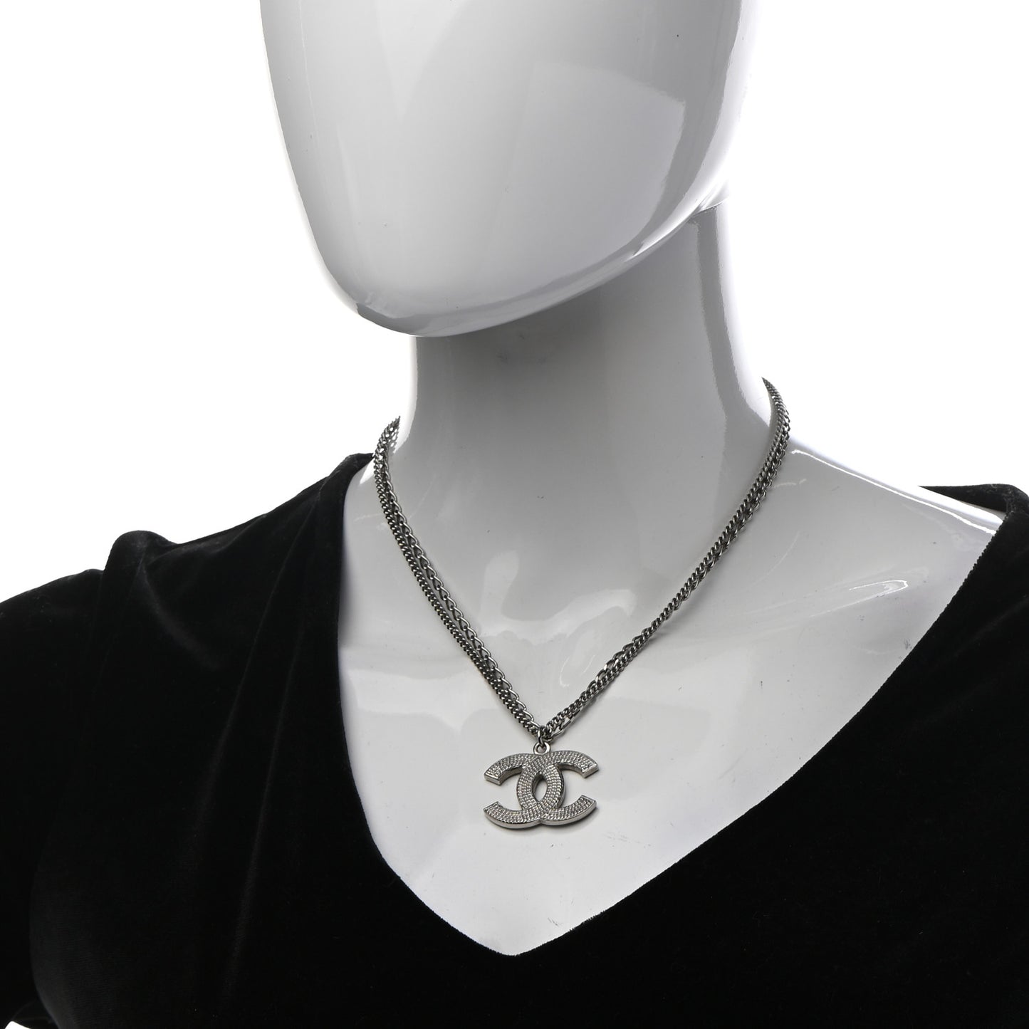 Double Chain CC Necklace Silver