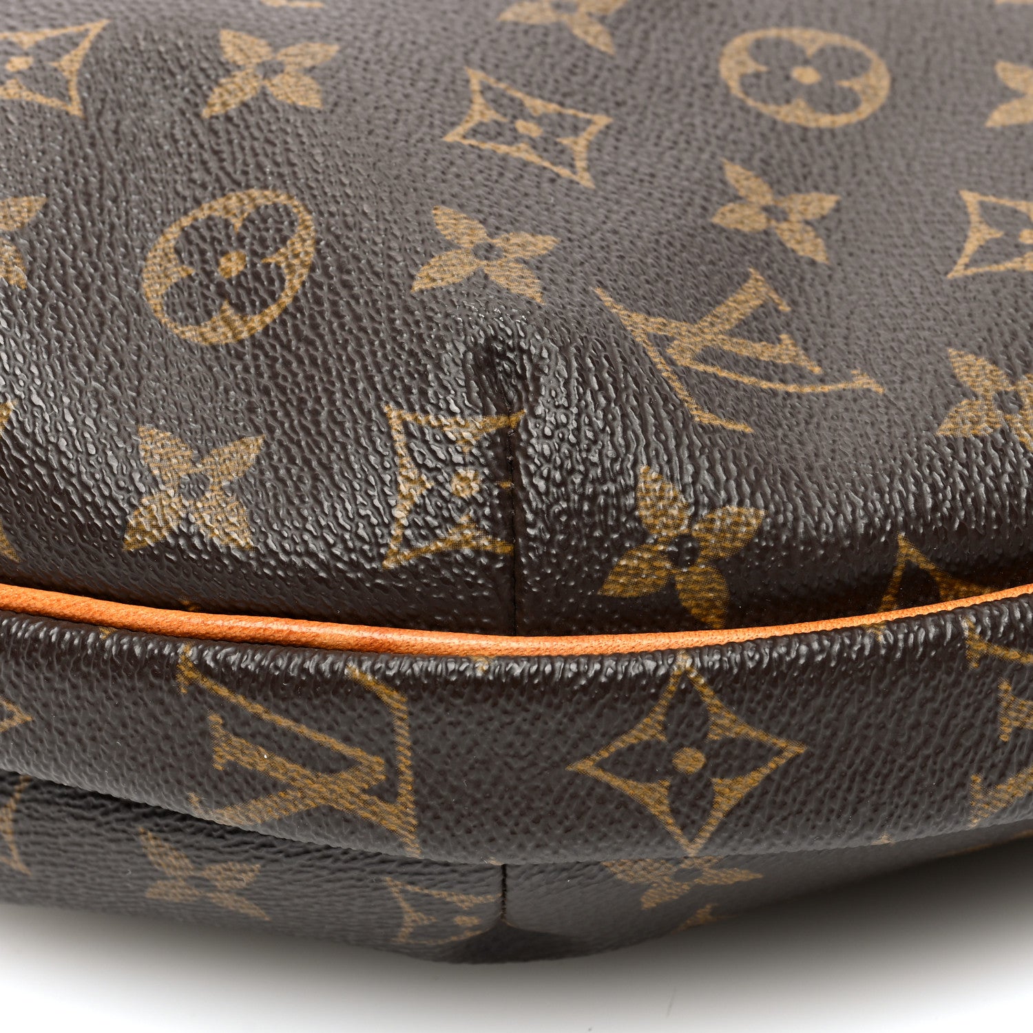 Louis Vuitton Monogram Croissant MM 9 of 9