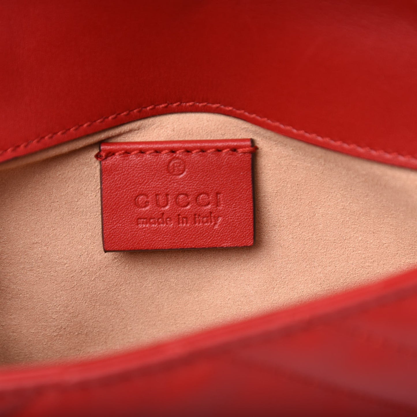 Calfskin Matelasse Super Mini GG Marmont Shoulder Bag Hibiscus Red