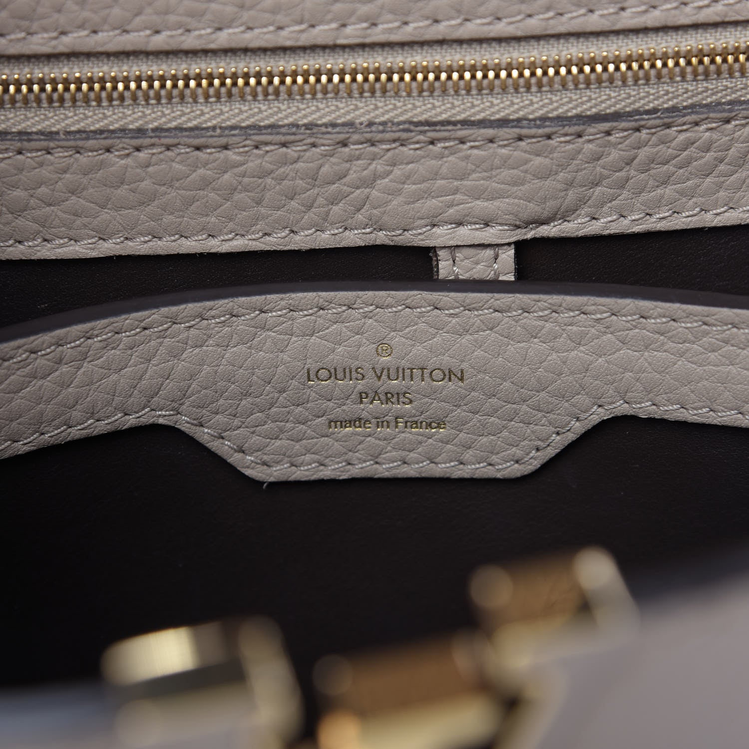 Louis Vuitton Taurillon Capucines BB Galet 9 of 10