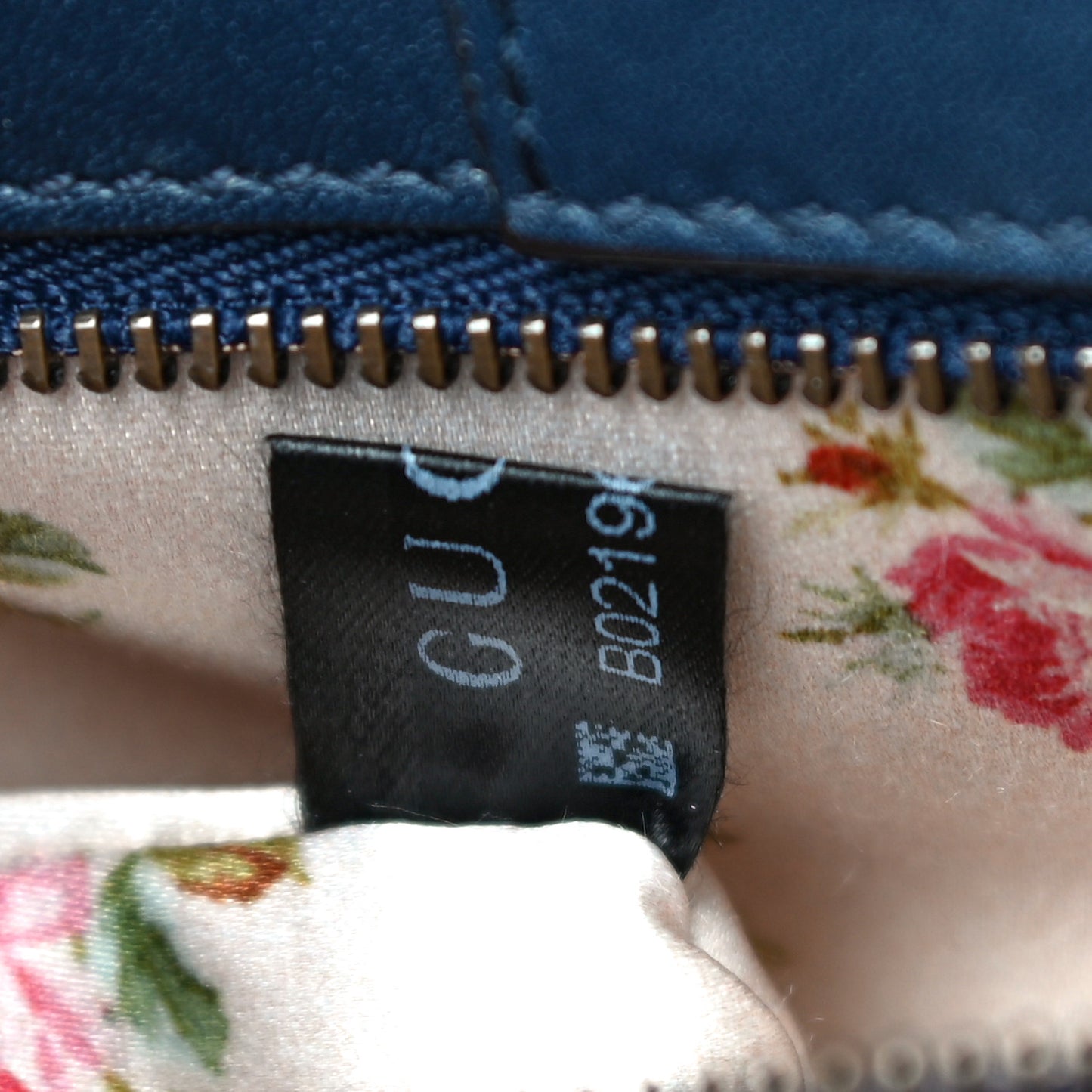 Denim Matelasse Small Pearly GG Marmont Tote Blue