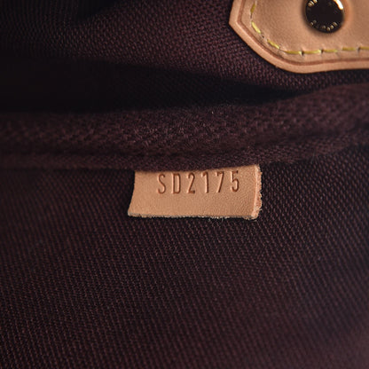 Louis Vuitton Monogram Favorite MM 8 of 8