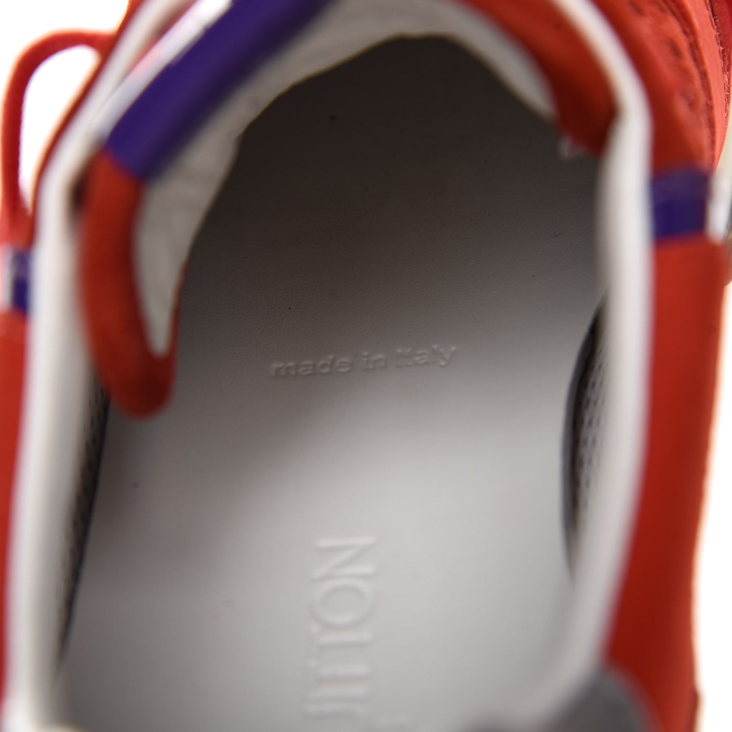 Nubuck Calfskin Perforated Run Away Sneakers 35.5 Rouge