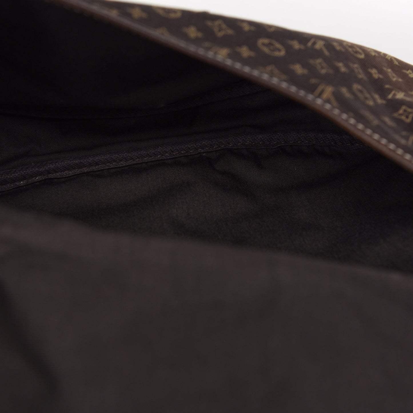 Monogram Mini Lin Saumur Ebene