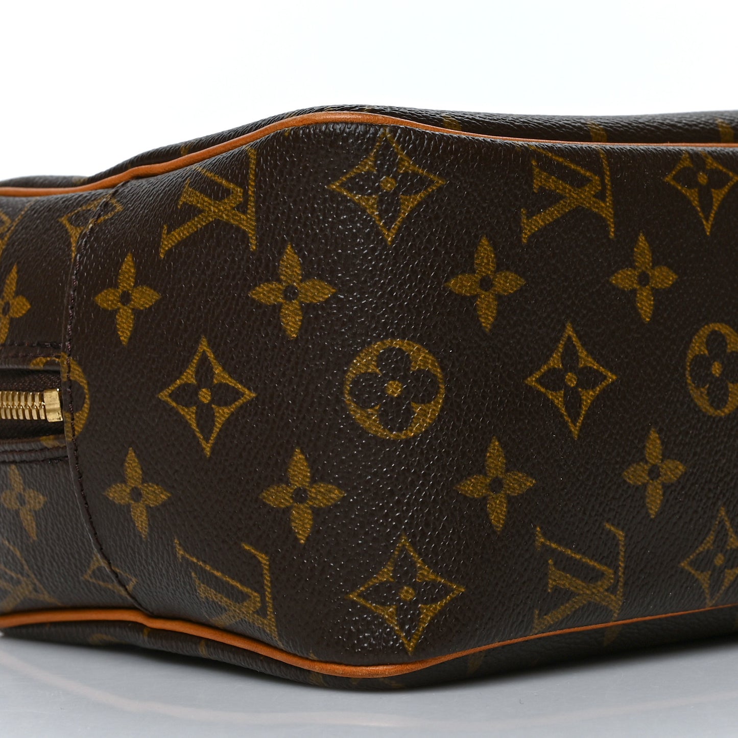 Monogram Cite MM