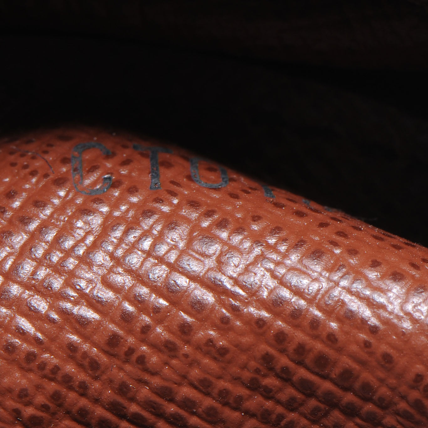 Louis Vuitton Monogram Key Pouch 6 of 6