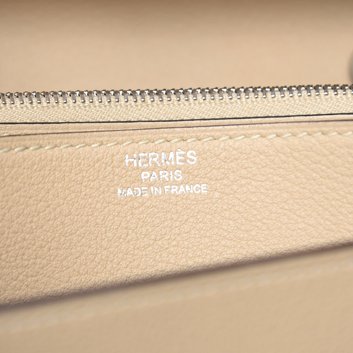 Hermes Evercolor Mini Convoyeur II Trench 6 of 9