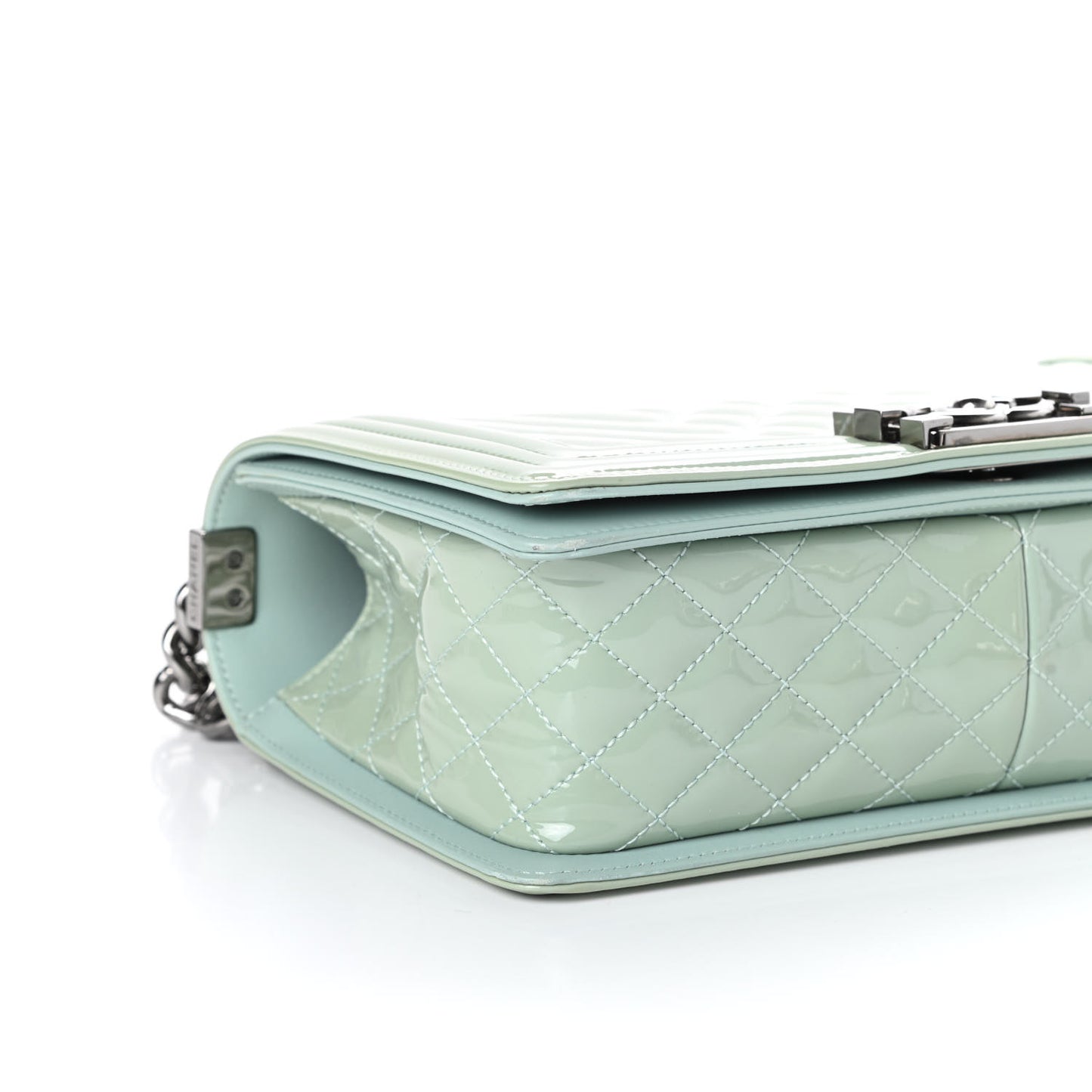 Patent Chevron Quilted Medium Boy Flap Green