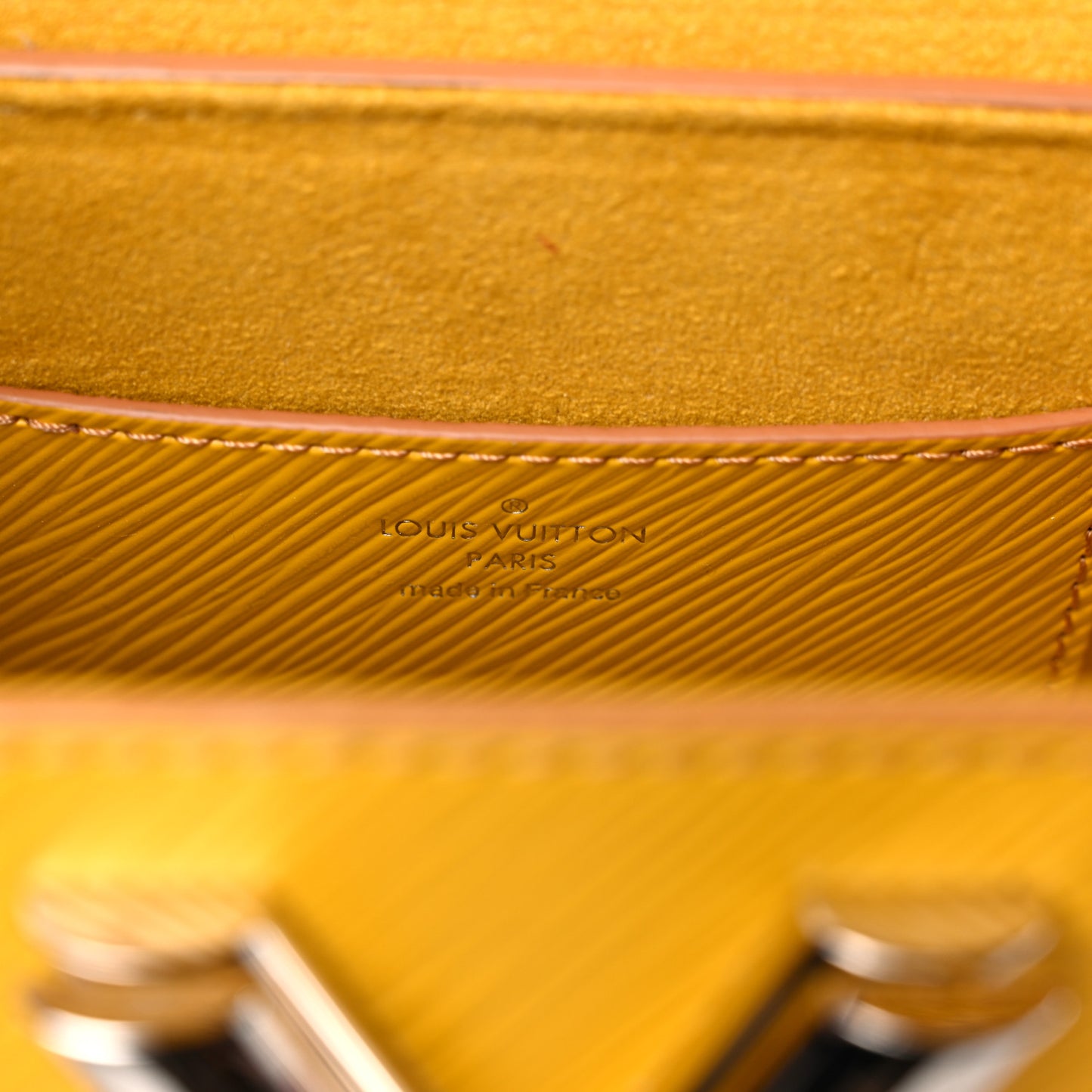 Epi Twist Shoulder Bag PM Jonquille