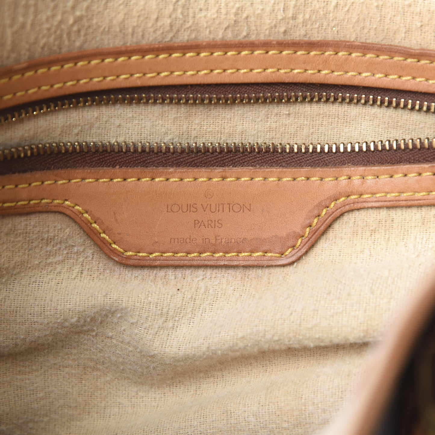 Monogram Bucket 27