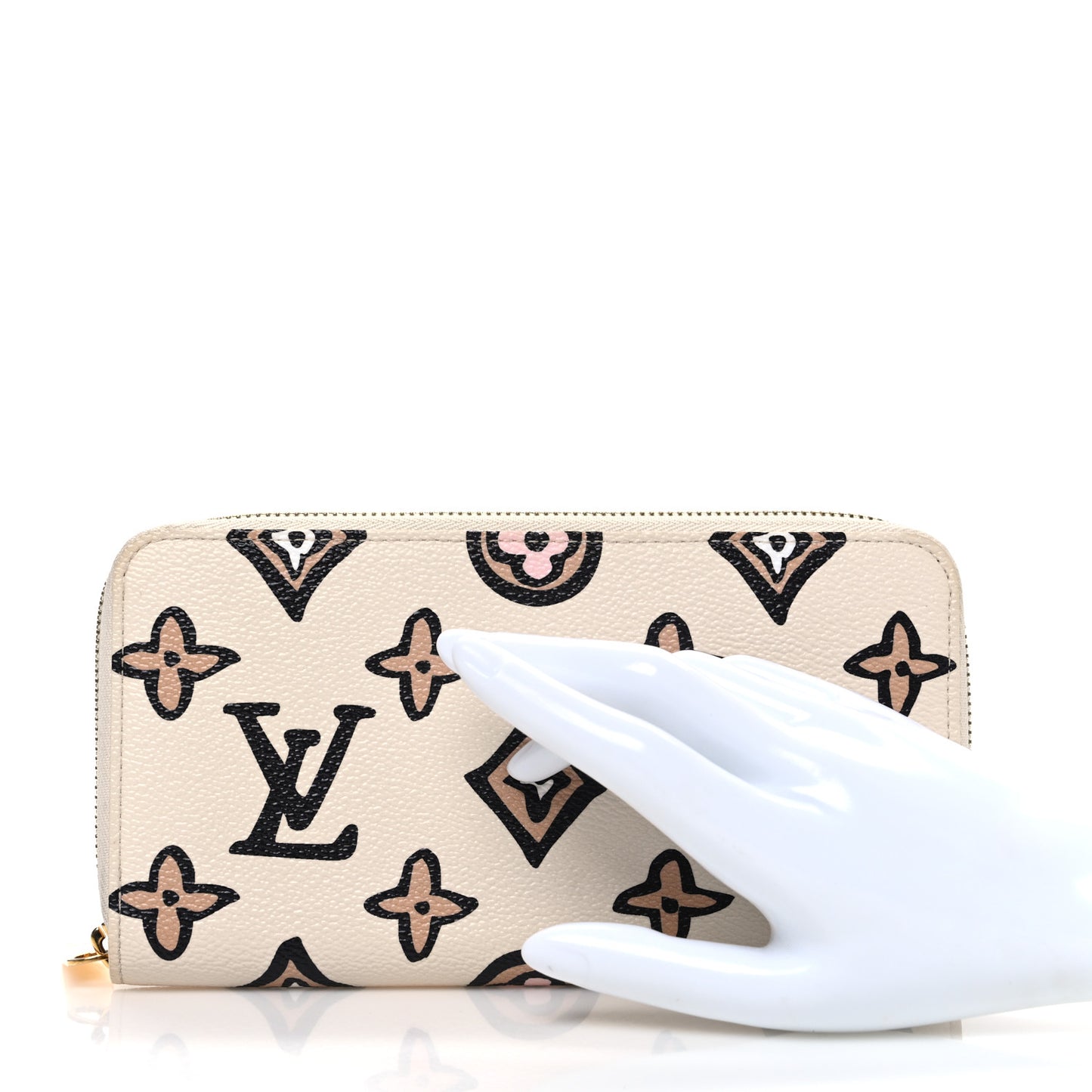 Monogram Giant Wild At Heart Zippy Wallet Creme