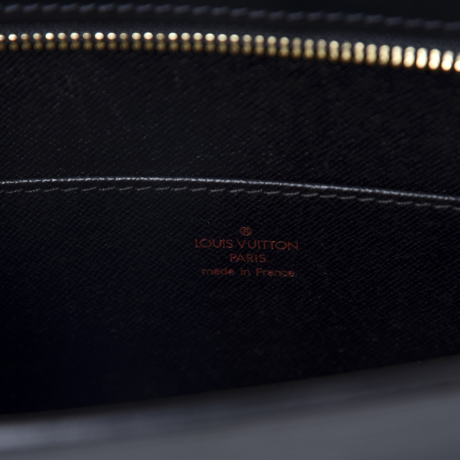 Louis Vuitton Epi Pochette Homme Black 8 of 8
