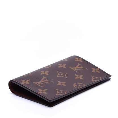 Louis Vuitton Monogram Passport Cover 4 of 9