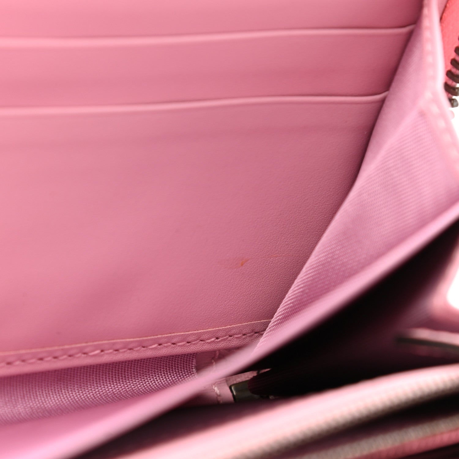 Gucci GG Supreme Monogram Strawberry Zip Around Wallet Light Pink 8 of 9